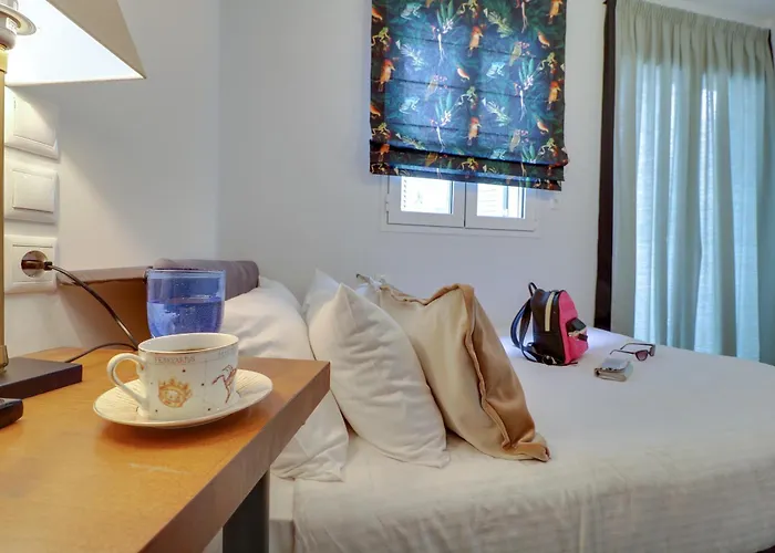 Athinn Residence