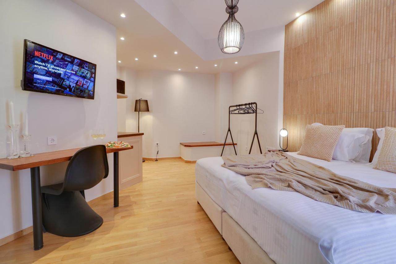 Athinn Hotel *
